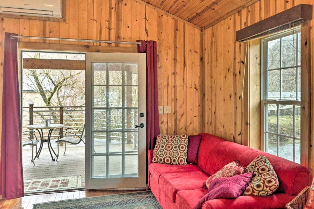 The Boat House Creekside Getaway In Hot Springs!公寓 外观 照片